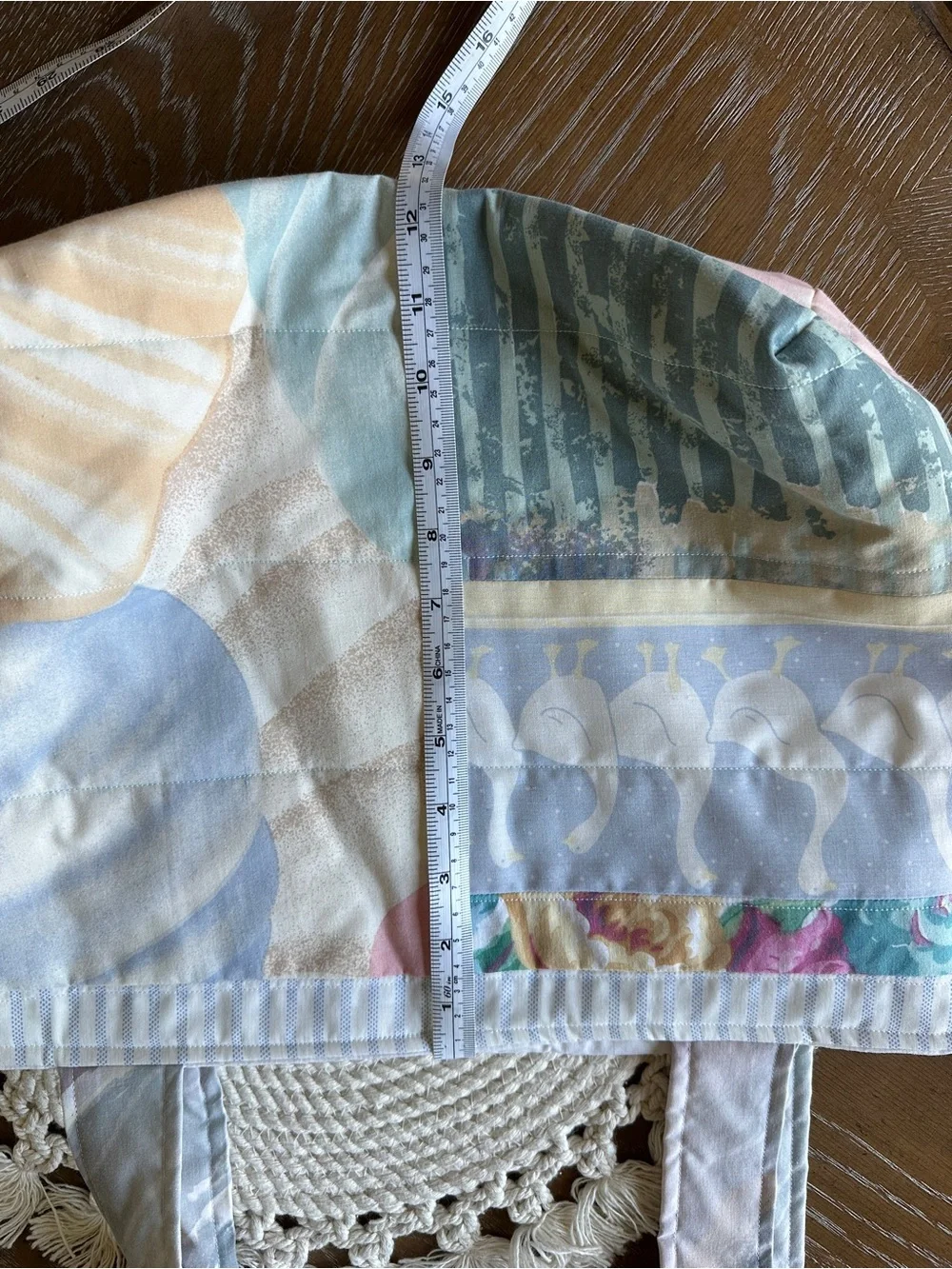 90’s Quilted Patchwork Tote Bag in Pastel Multi